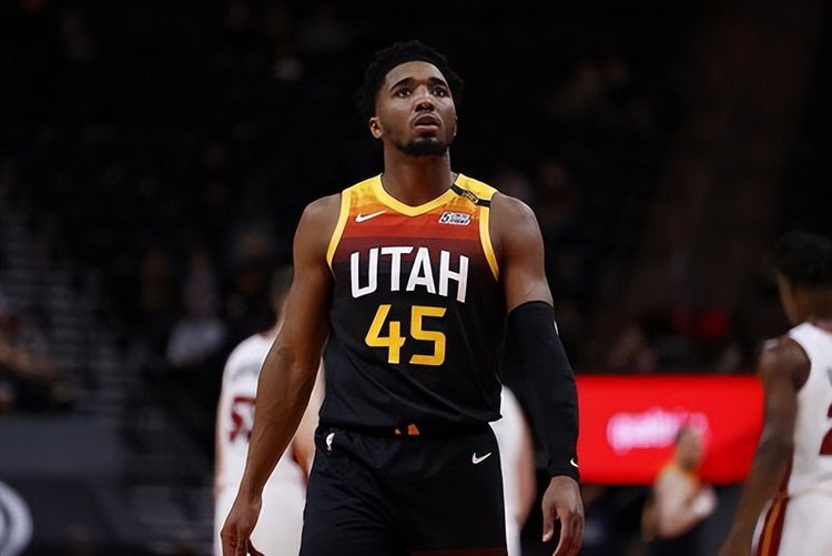 随着赛程推 随着赛程推