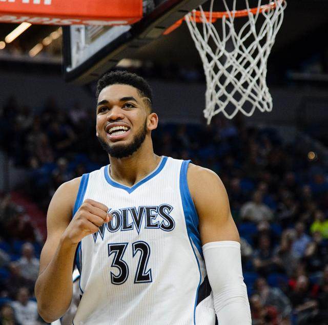 因压力而表 因压力而表