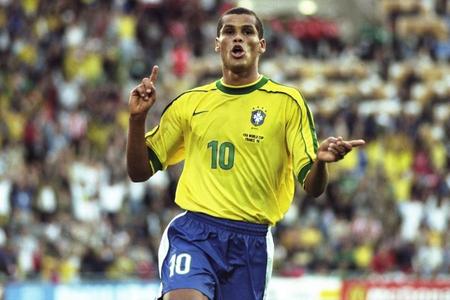 由此建立起 由此建立起