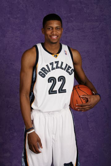 基适应西甲 基适应西甲